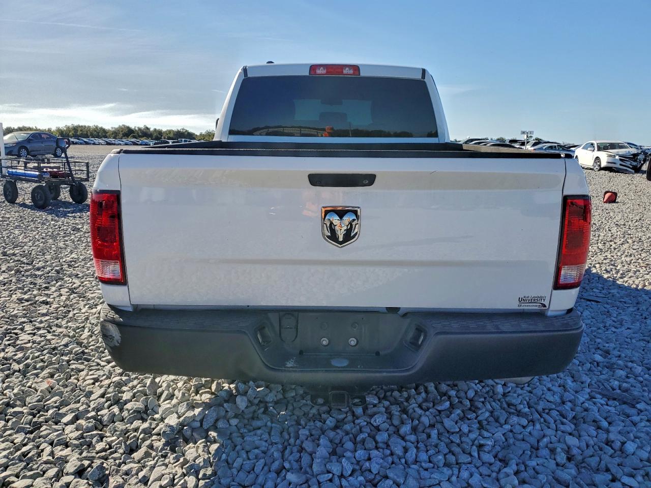2021 RAM 1500 CLASSIC TRADESMAN photo 16
