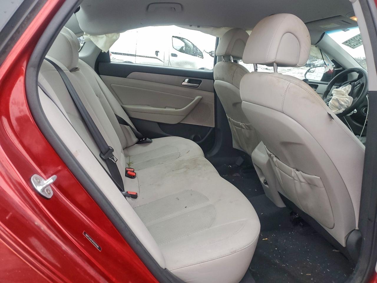 2015 HYUNDAI SONATA SE photo 28
