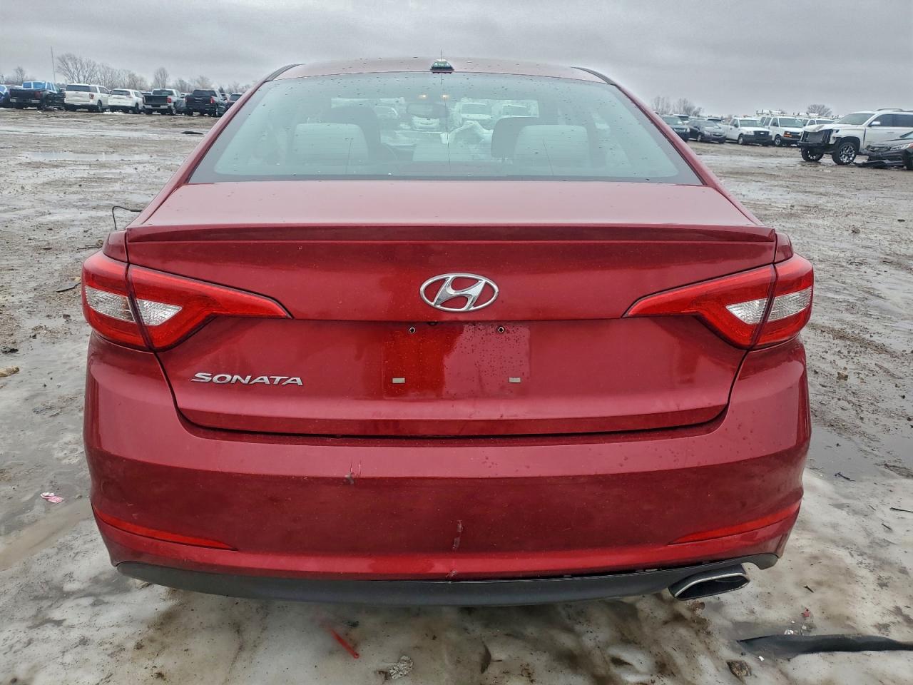 2015 HYUNDAI SONATA SE photo 16