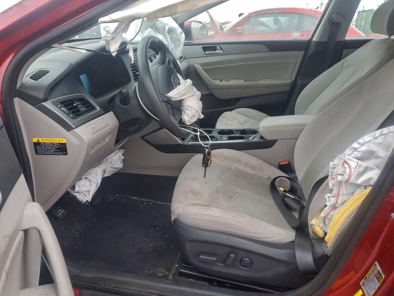2015 HYUNDAI SONATA SE photo 19
