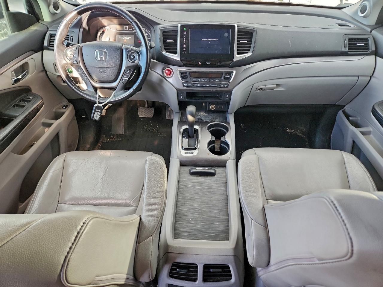 2016 HONDA PILOT EXL photo 15