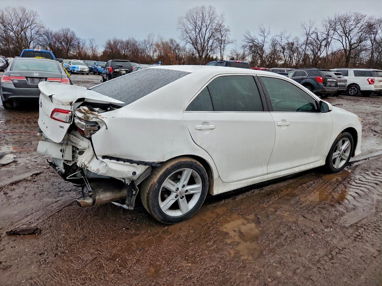 2012 TOYOTA CAMRY BASE photo 7