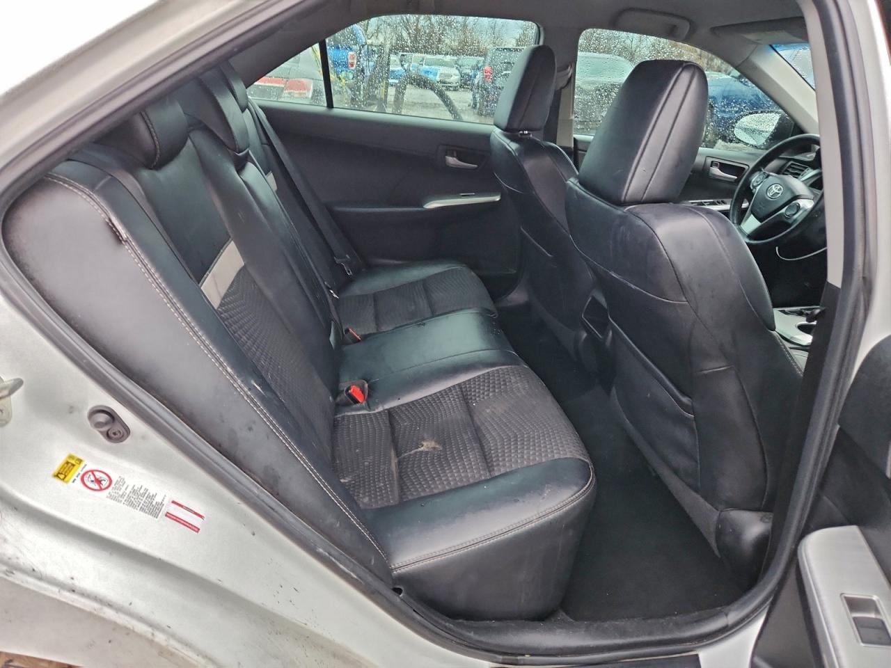 2012 TOYOTA CAMRY BASE photo 28