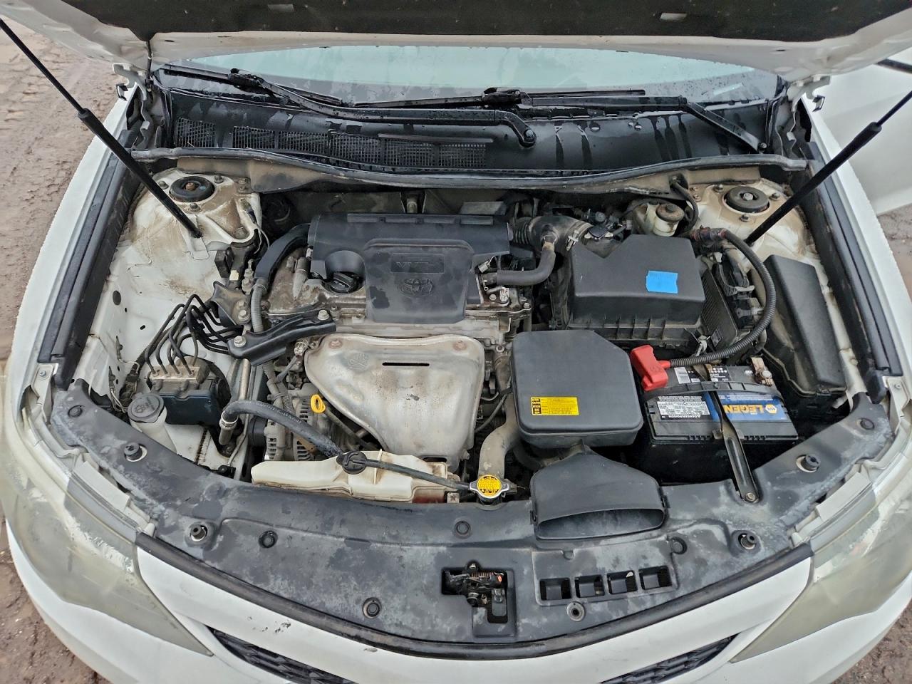 2012 TOYOTA CAMRY BASE photo 31