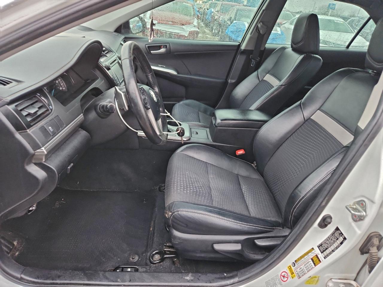 2012 TOYOTA CAMRY BASE photo 19