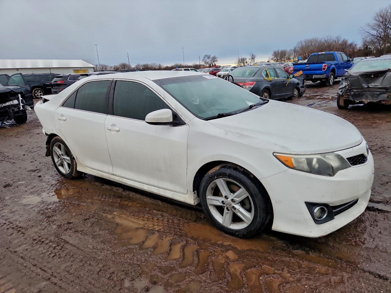 2012 TOYOTA CAMRY BASE photo 10