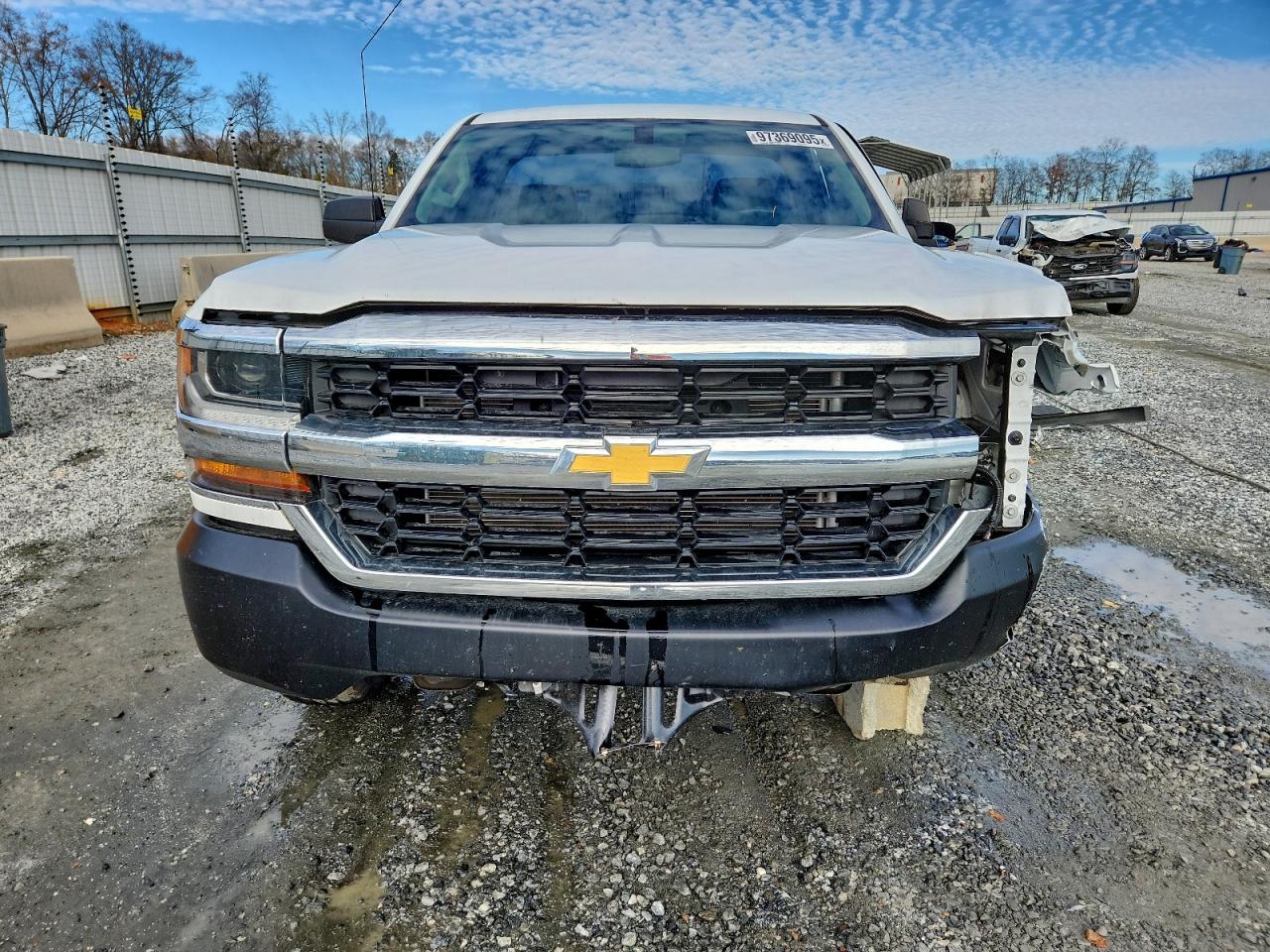 2016 CHEVROLET SILVERADO C1500 photo 9