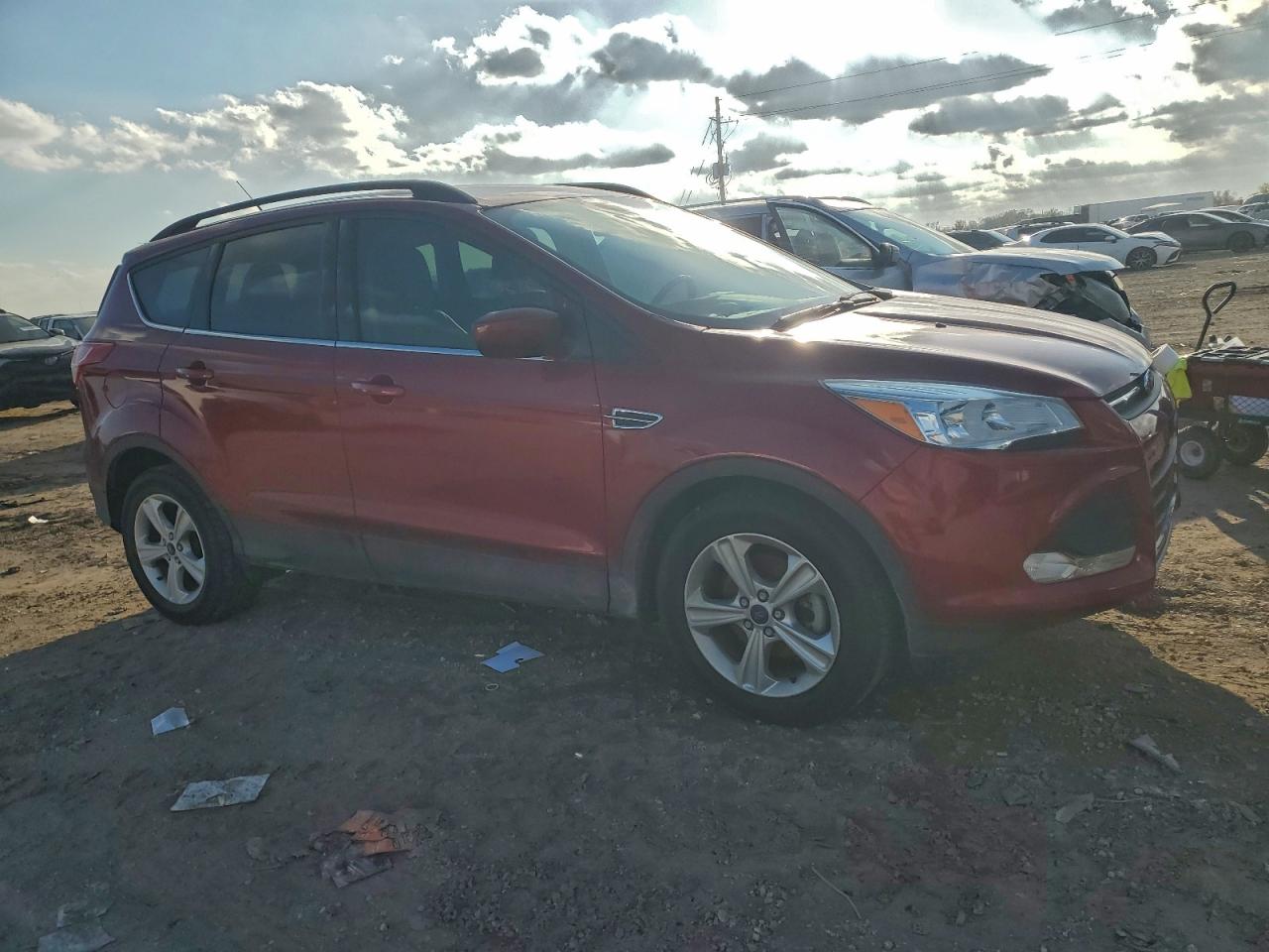 2015 FORD ESCAPE SE photo 7