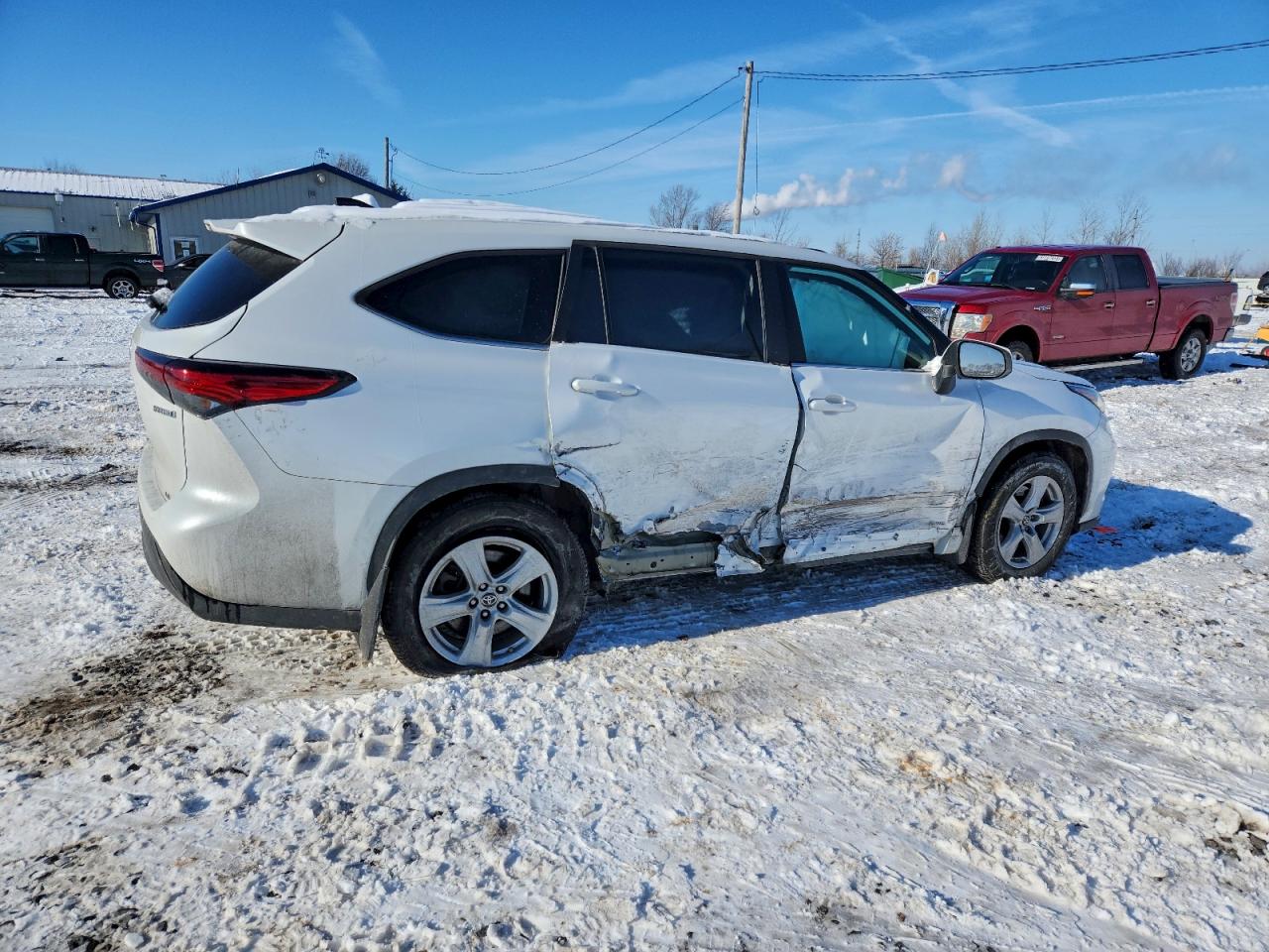 2023 TOYOTA HIGHLANDER HYBRID LE photo 3