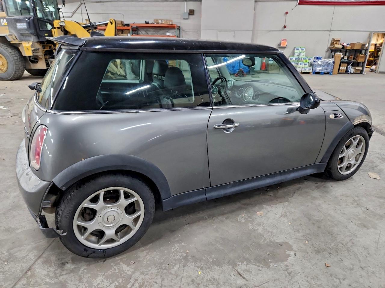 2006 MINI COOPER S photo 3