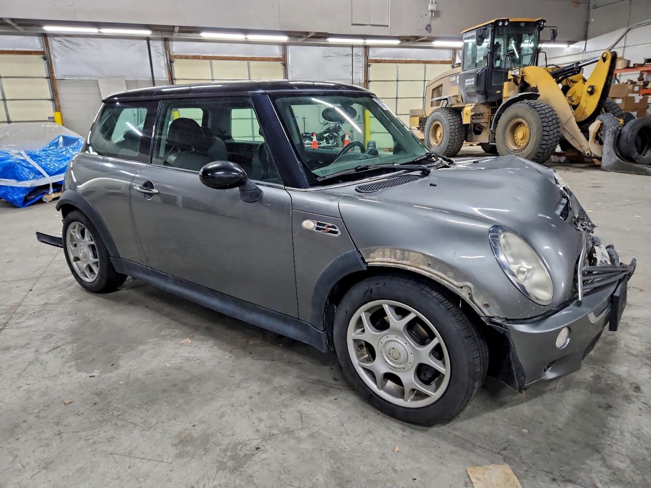 2006 MINI COOPER S photo 4
