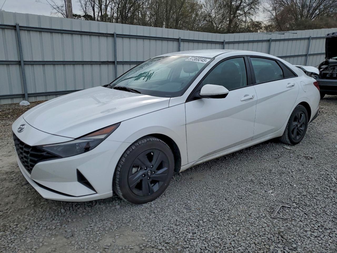2022 HYUNDAI ELANTRA