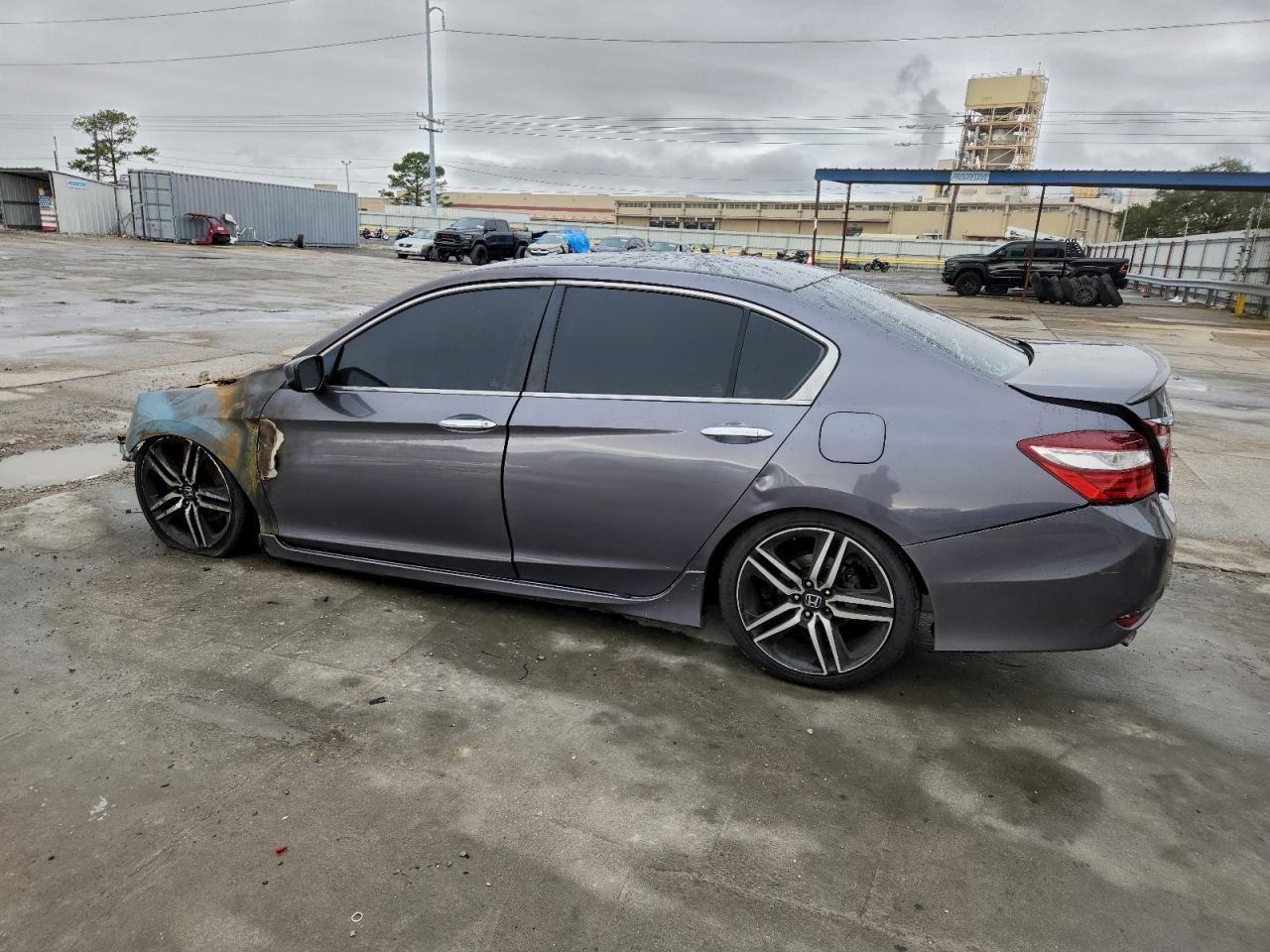 2016 HONDA ACCORD SPORT photo 2