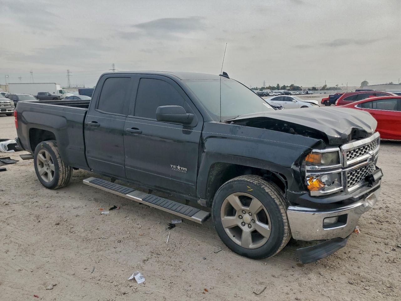 2015 CHEVROLET SILVERADO C1500 LT photo 6