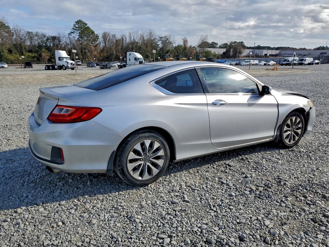 2015 HONDA ACCORD LX-S photo 3