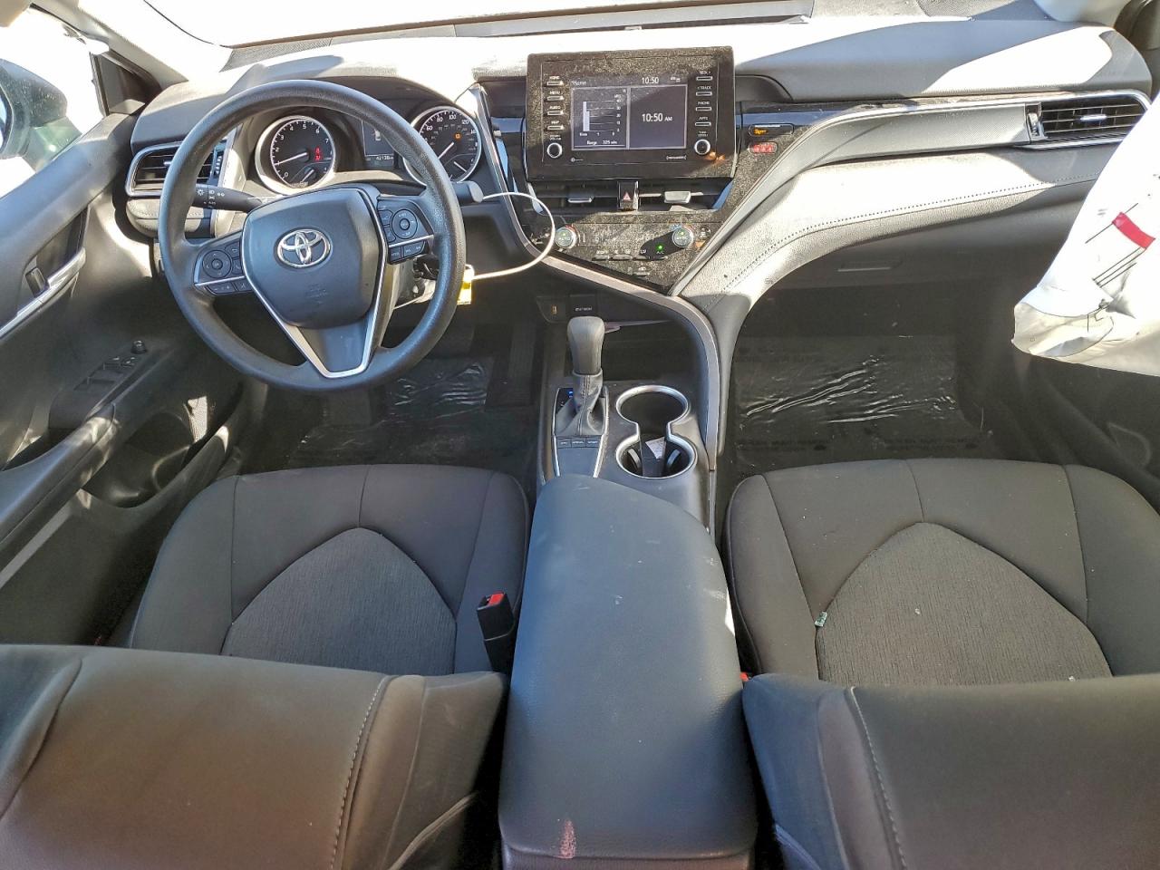 2024 TOYOTA CAMRY LE photo 8