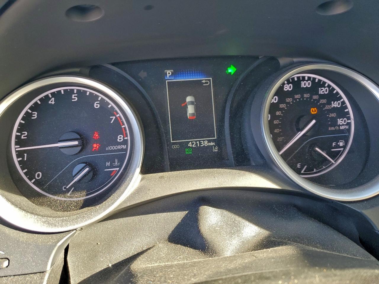 2024 TOYOTA CAMRY LE photo 9