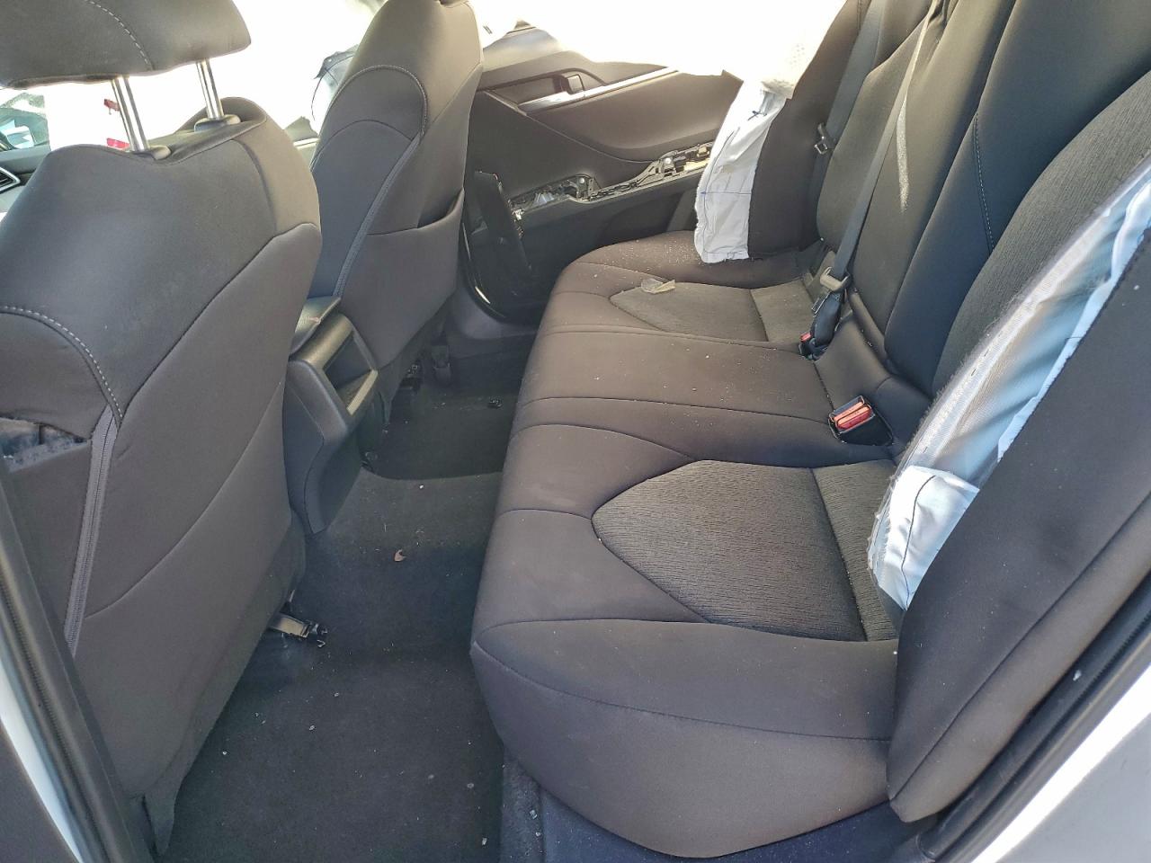 2024 TOYOTA CAMRY LE photo 10
