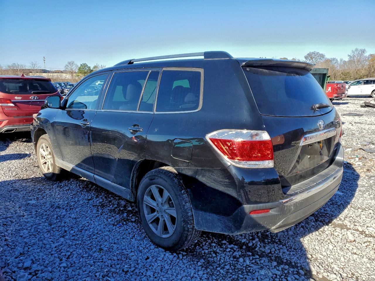 2013 TOYOTA HIGHLANDER BASE photo 2