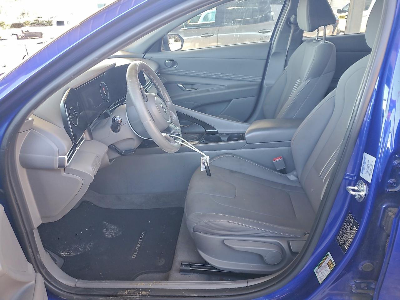 2023 HYUNDAI ELANTRA SEL photo 7