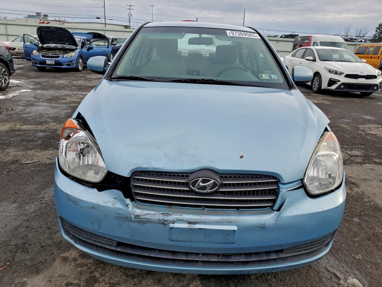 2010 HYUNDAI ACCENT GLS photo 5