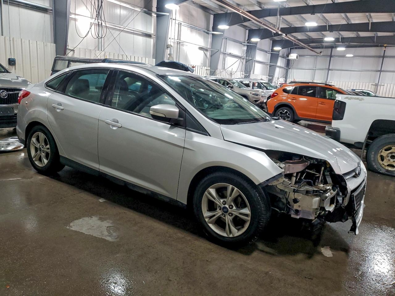 2014 FORD FOCUS SE photo 4