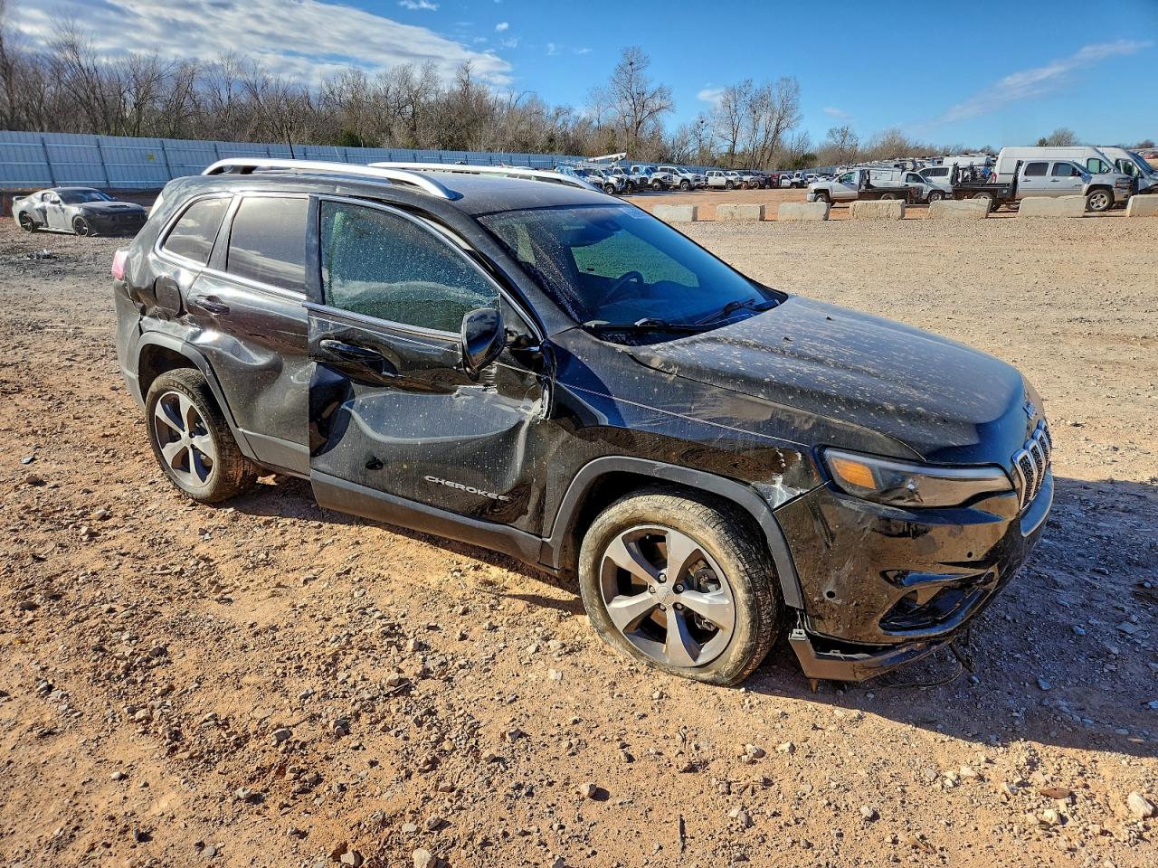 2019 JEEP CHEROKEE LIMITED photo 4