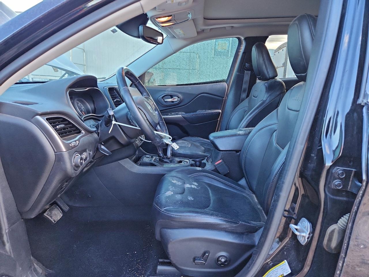 2019 JEEP CHEROKEE LIMITED photo 7