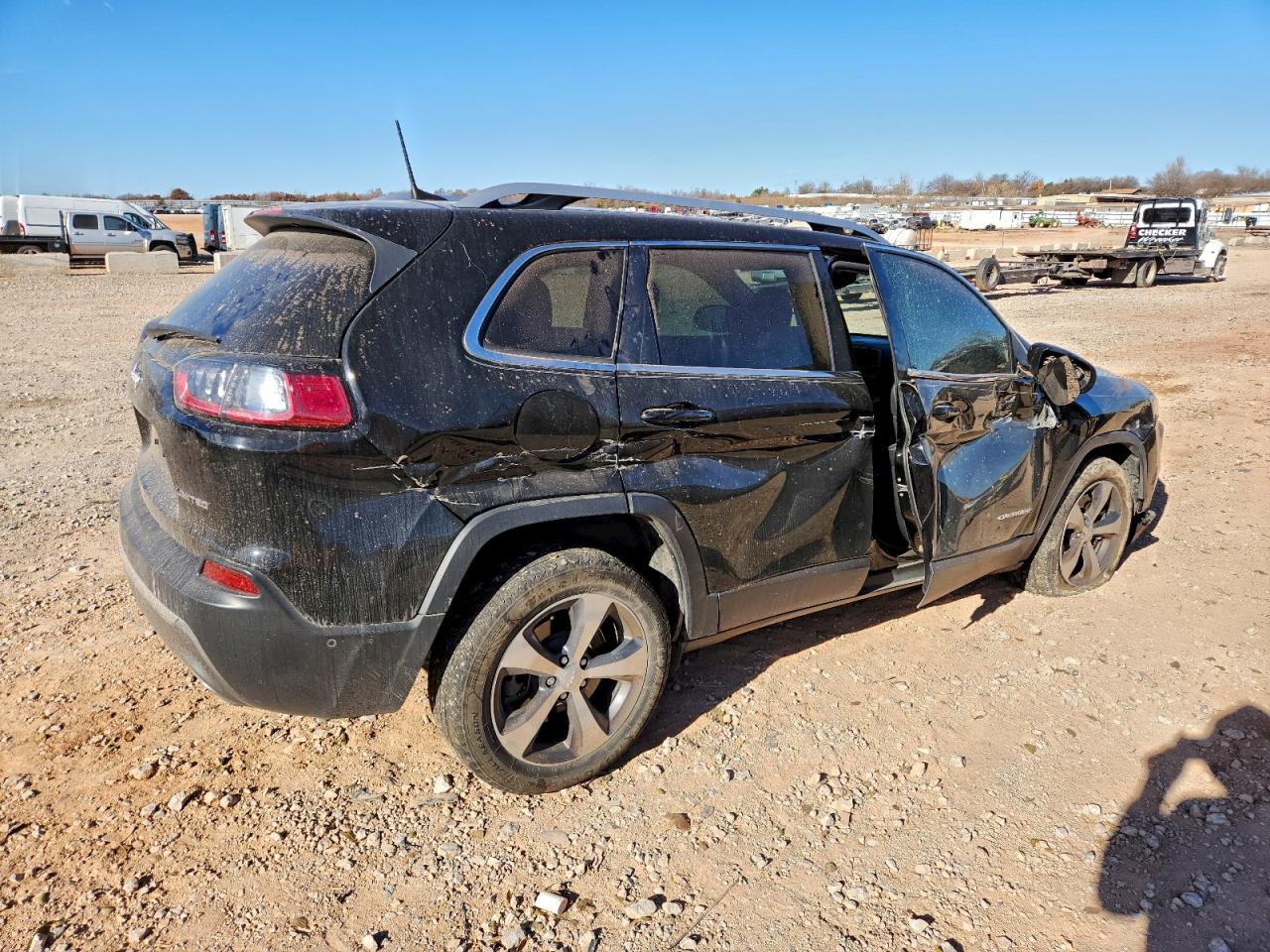2019 JEEP CHEROKEE LIMITED photo 3