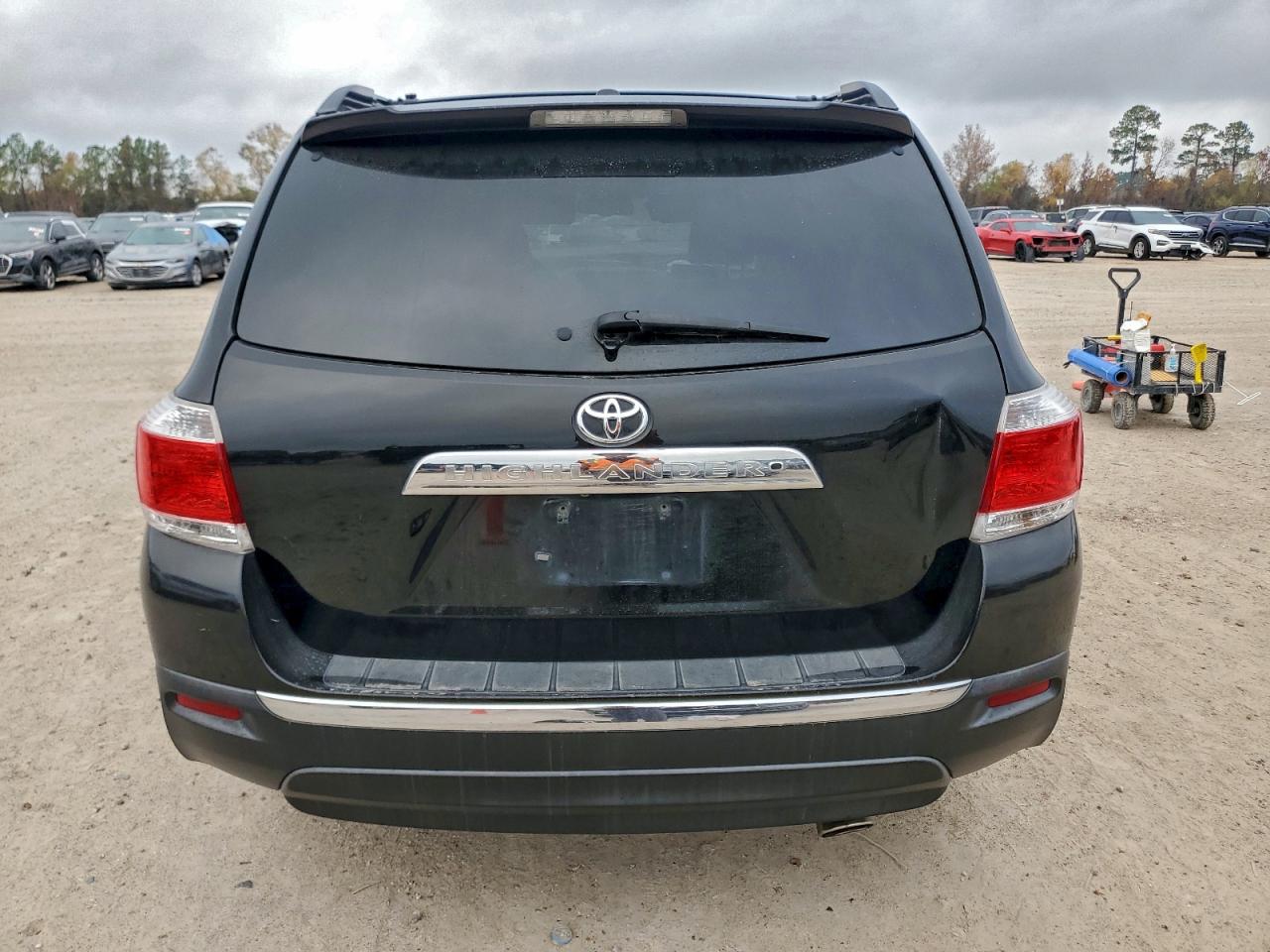 2013 TOYOTA HIGHLANDER LIMITED photo 6