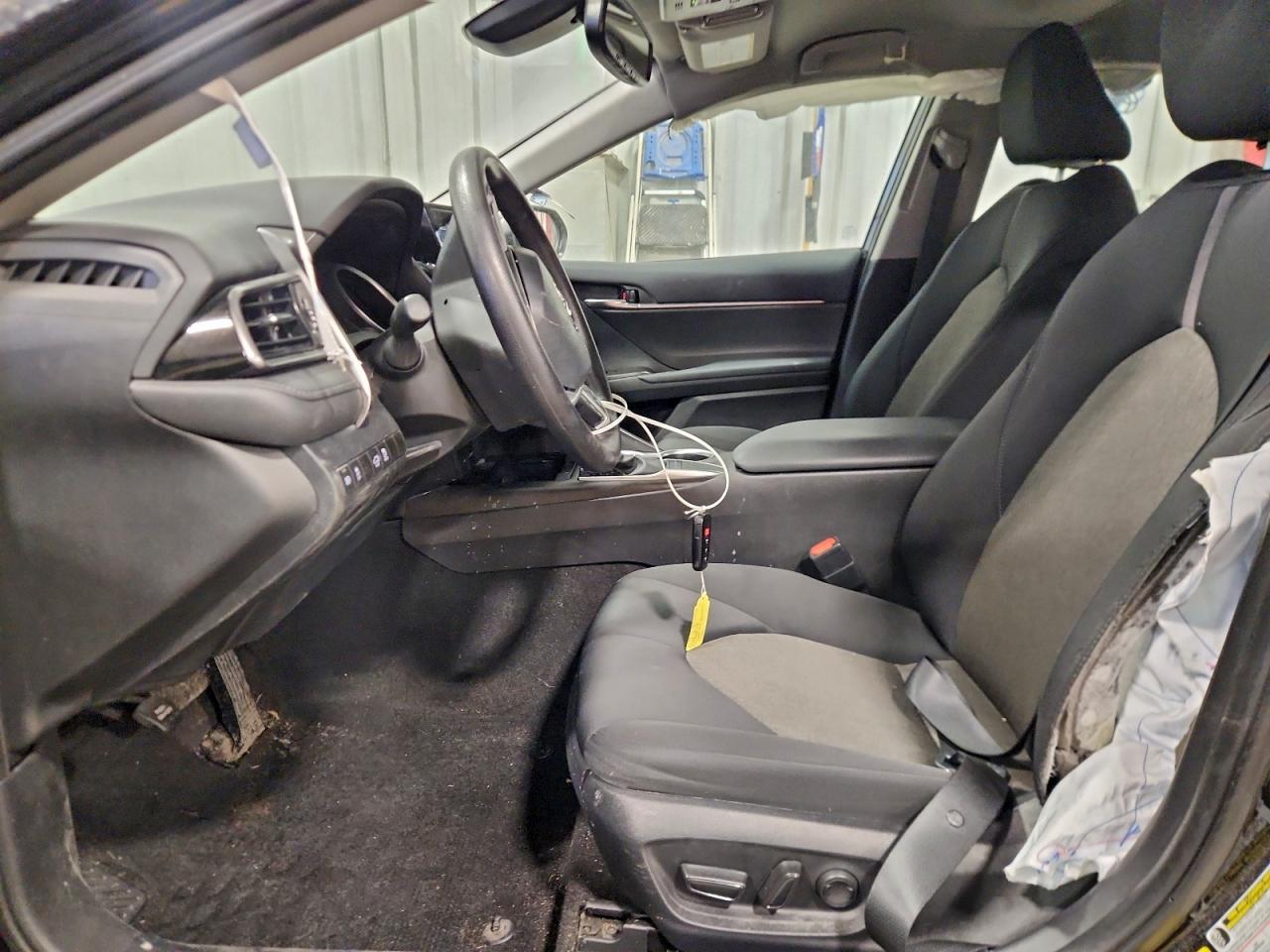 2024 TOYOTA CAMRY LE photo 7