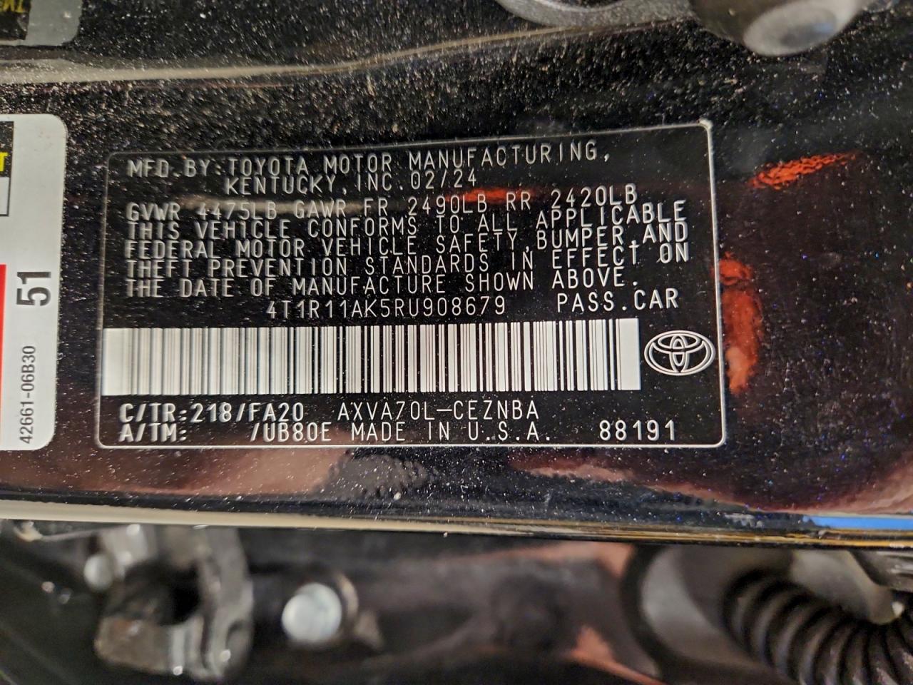 2024 TOYOTA CAMRY LE photo 12