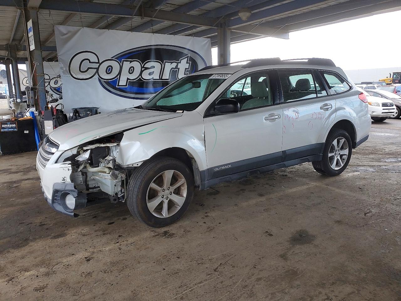2014 SUBARU OUTBACK