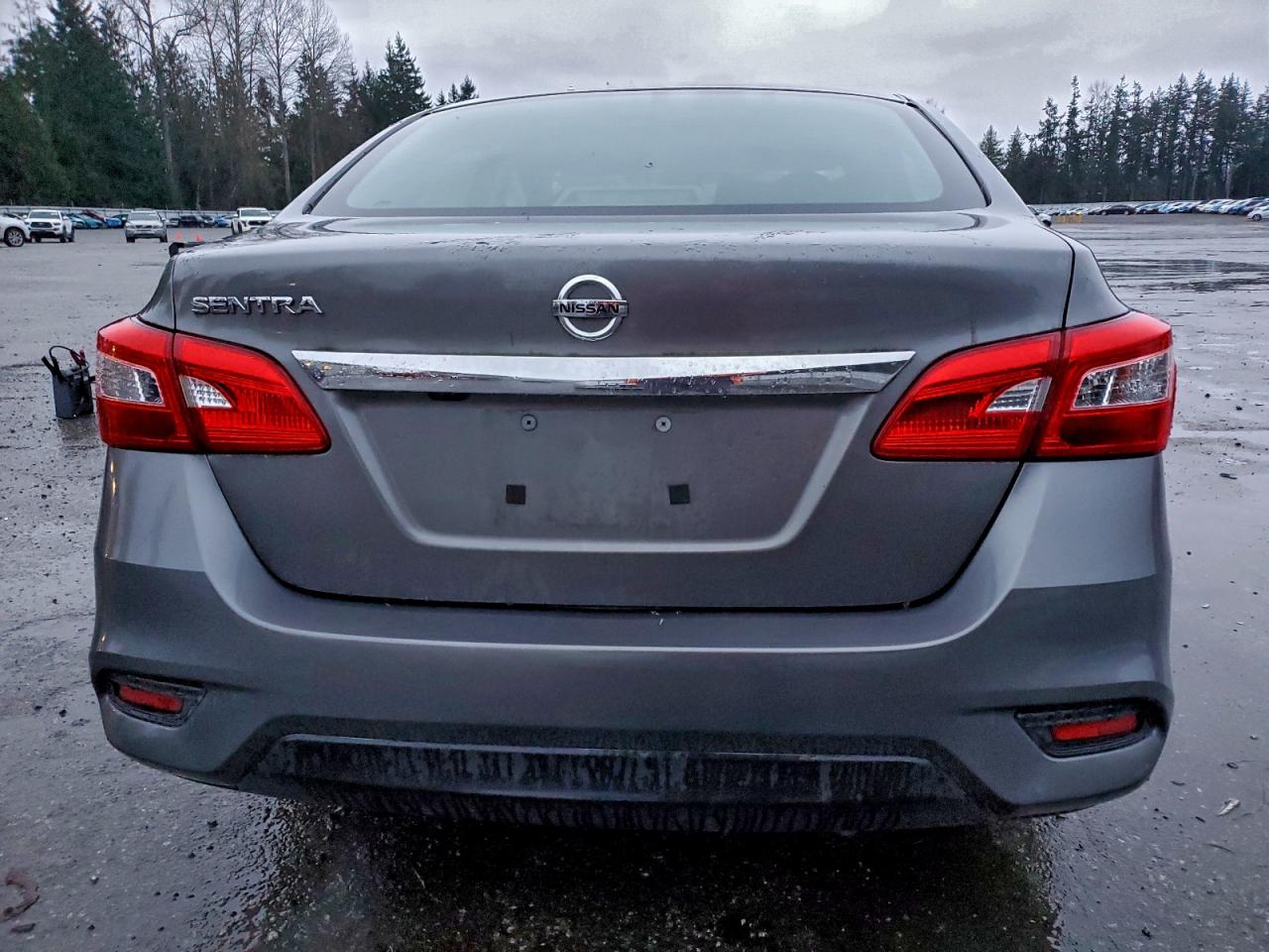2019 NISSAN SENTRA S photo 6