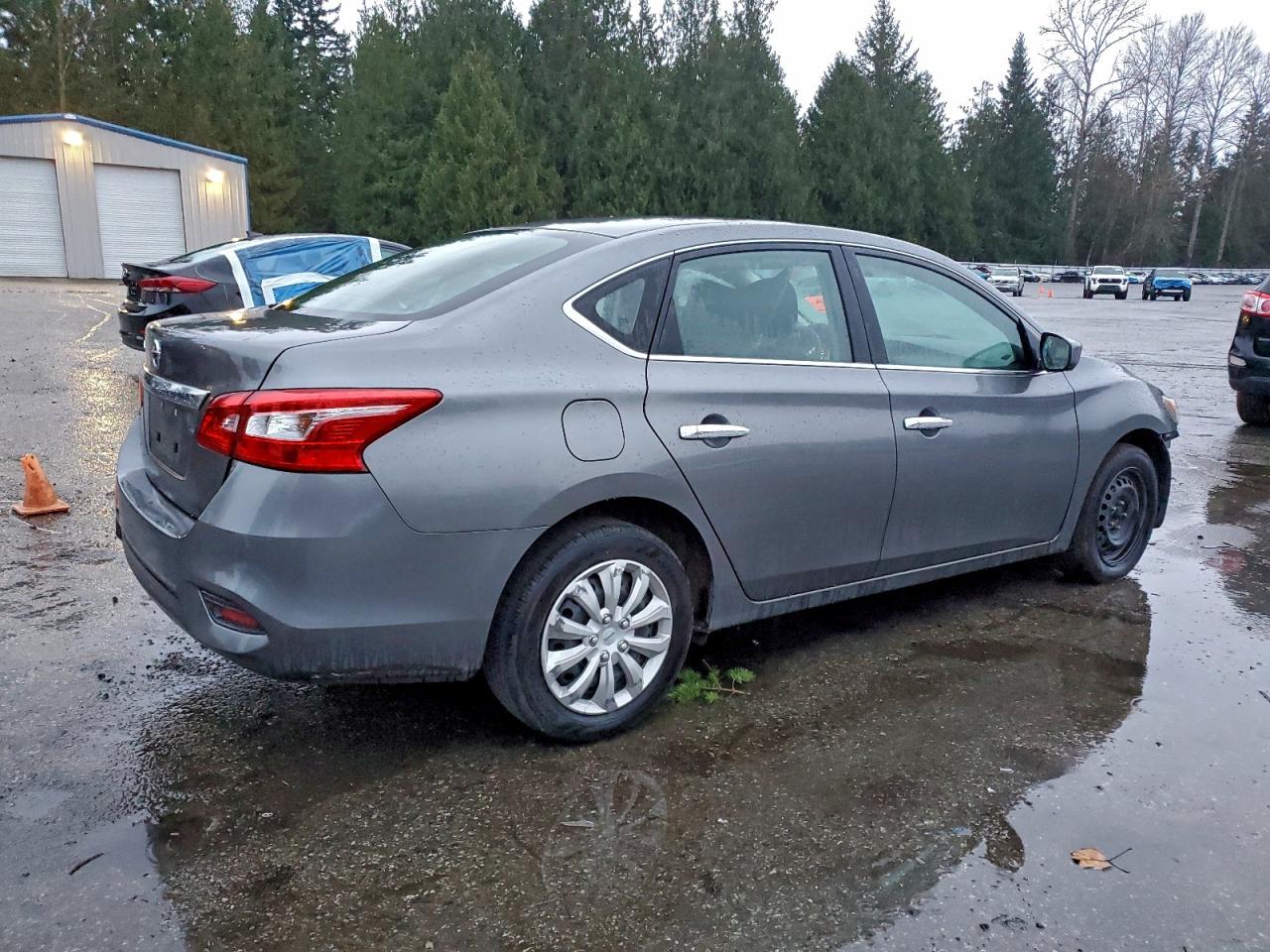 2019 NISSAN SENTRA S photo 3