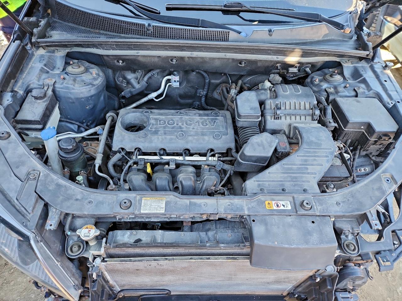 2013 KIA SORENTO LX photo 12