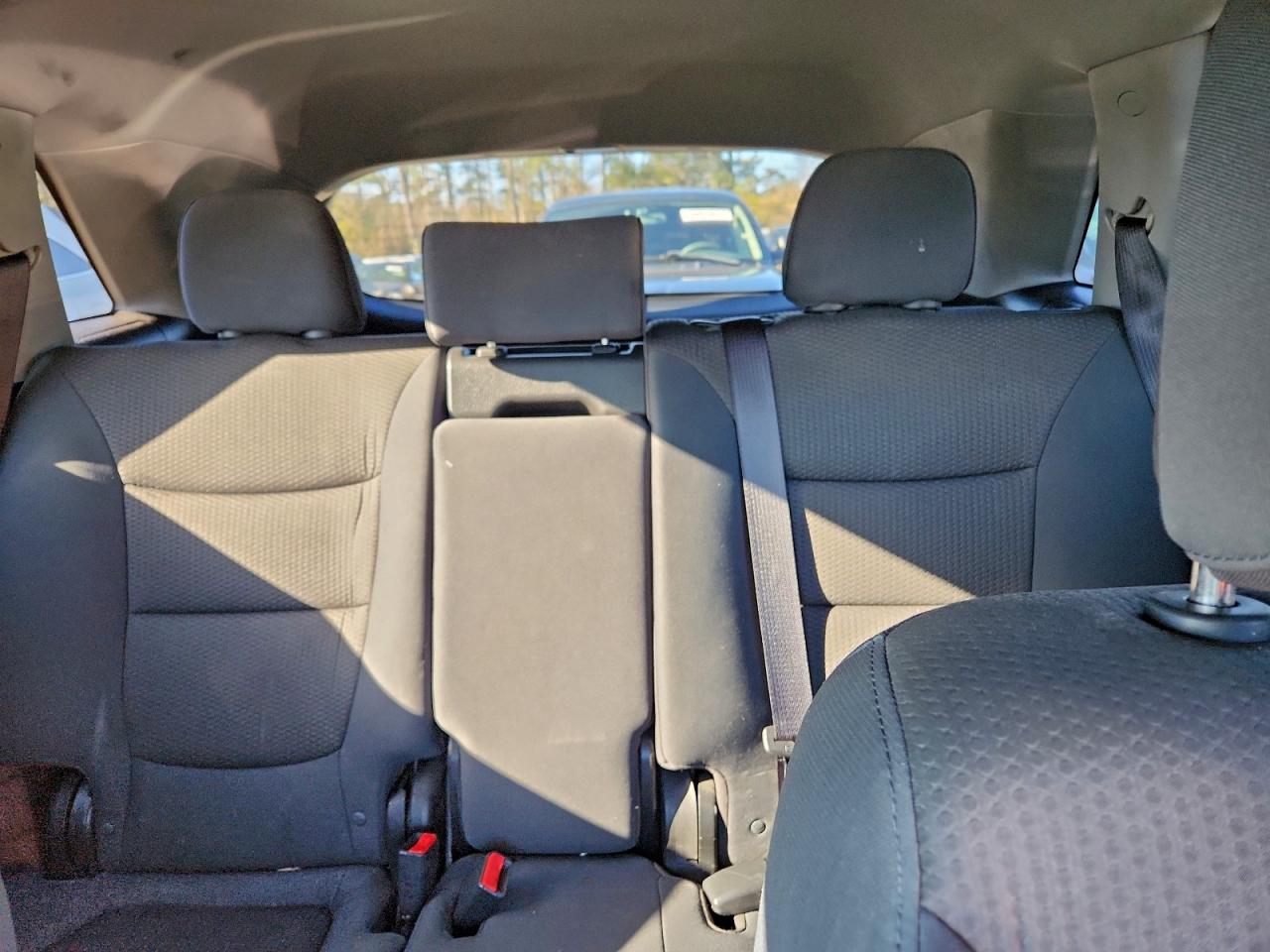 2013 KIA SORENTO LX photo 10