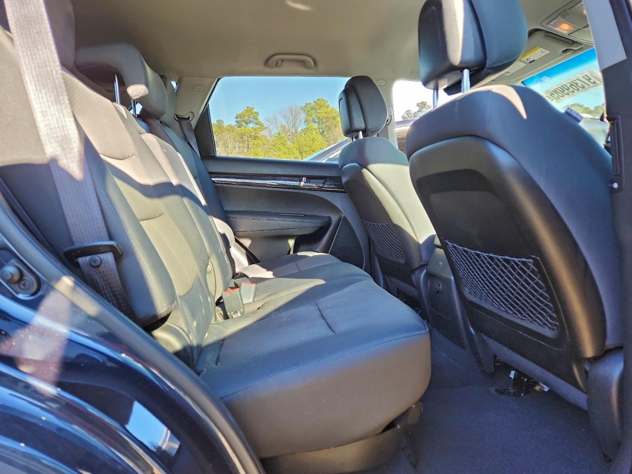 2013 KIA SORENTO LX photo 11