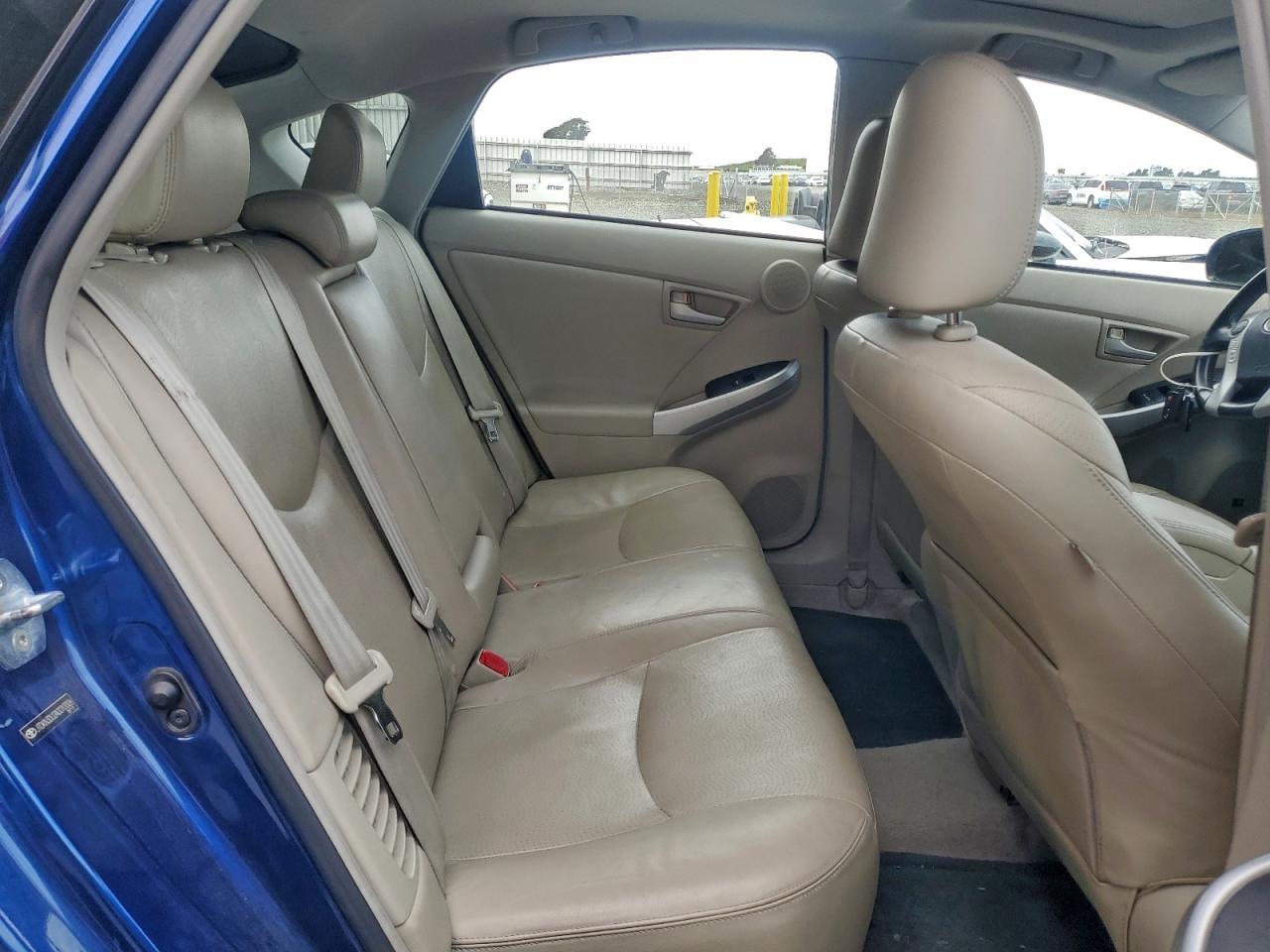 2010 TOYOTA PRIUS photo 10