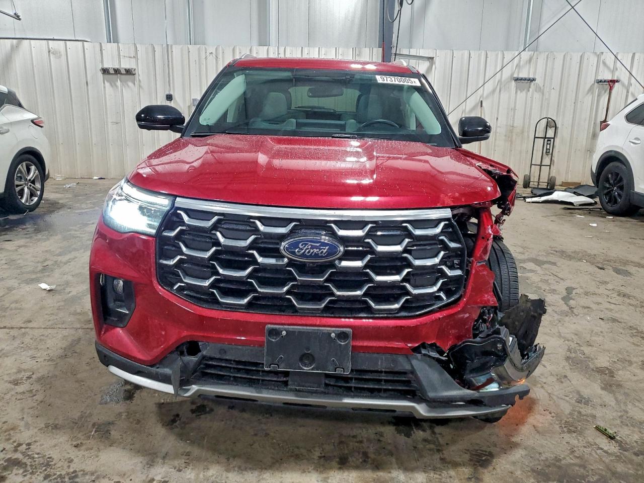 2025 FORD EXPLORER PLATINUM photo 5
