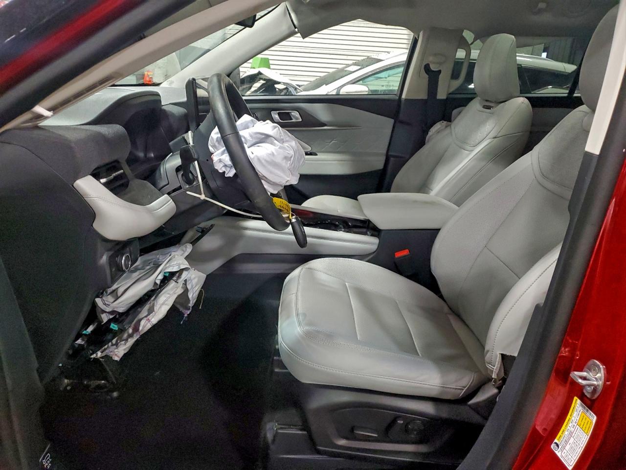 2025 FORD EXPLORER PLATINUM photo 7