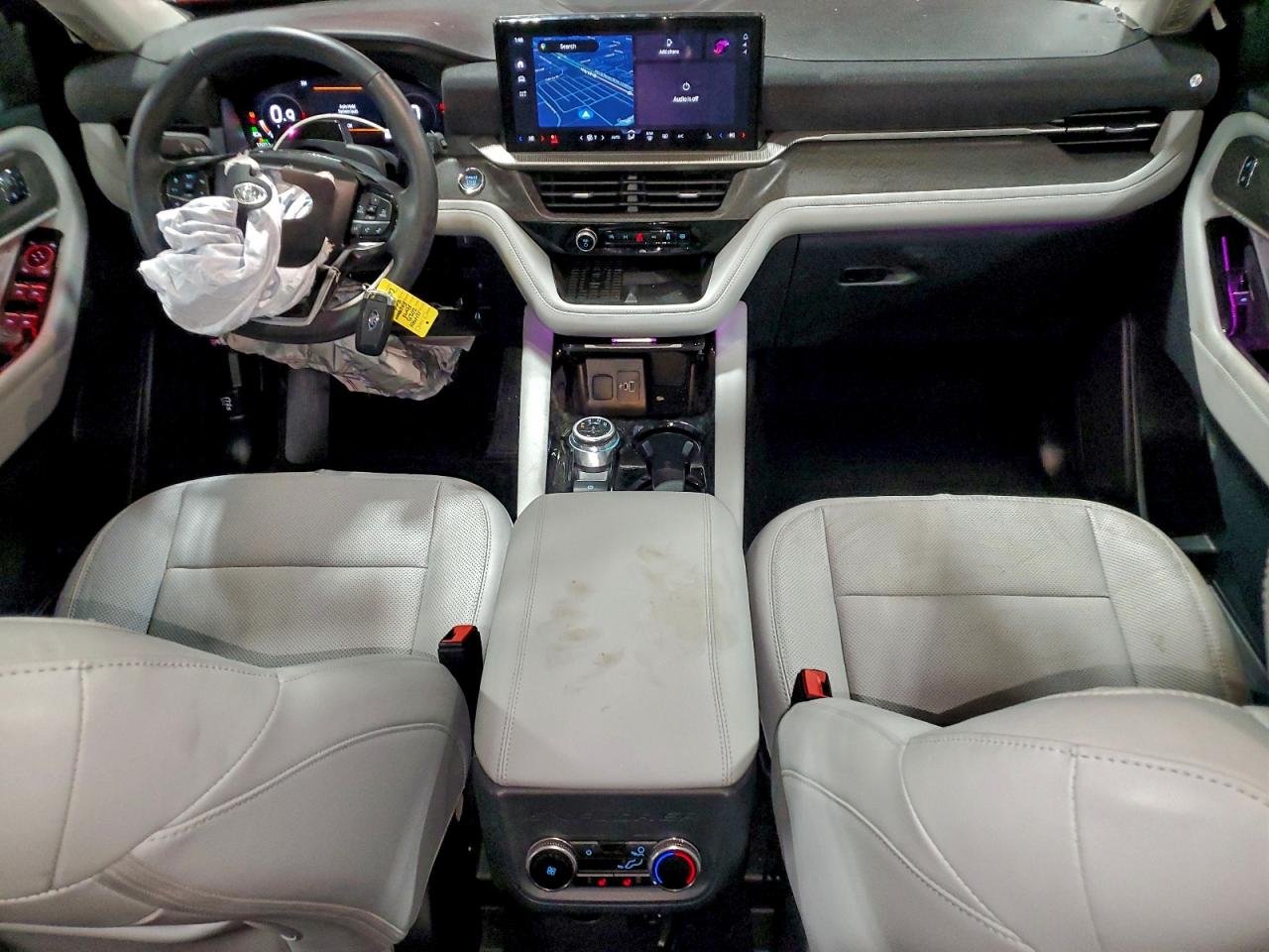 2025 FORD EXPLORER PLATINUM photo 8