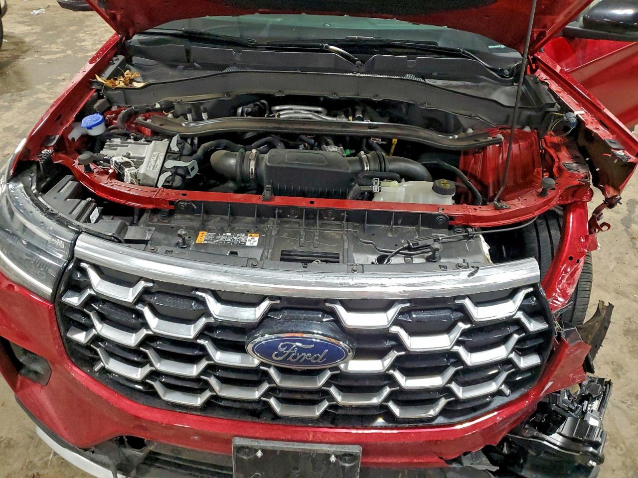 2025 FORD EXPLORER PLATINUM photo 12