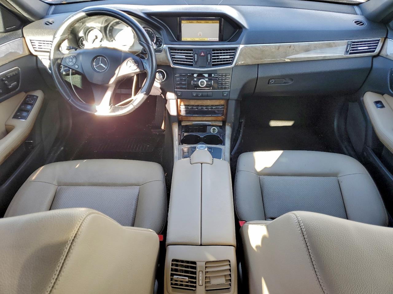 2011 MERCEDES-BENZ E 350 4MATIC photo 8