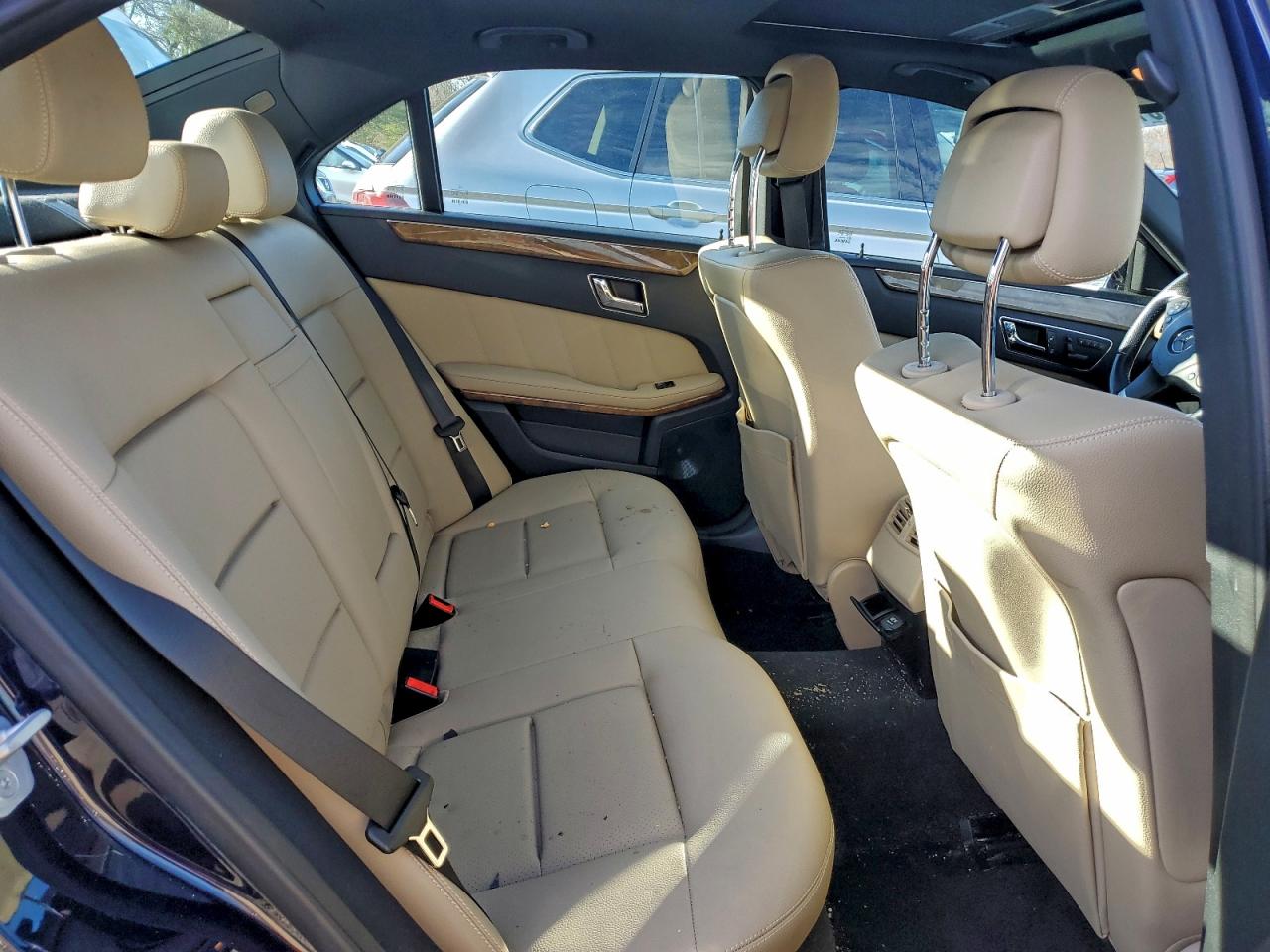 2011 MERCEDES-BENZ E 350 4MATIC photo 10