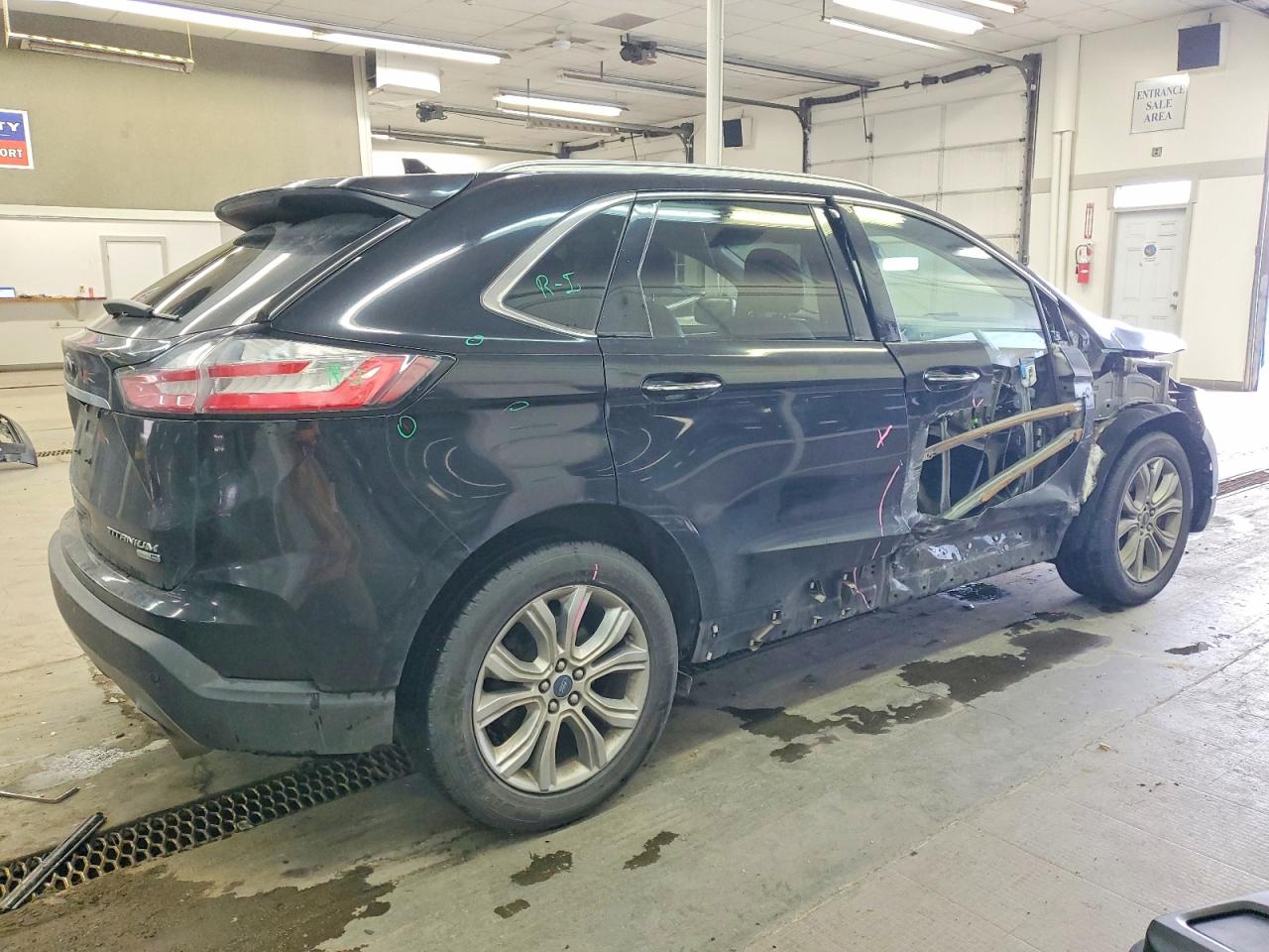 2019 FORD EDGE TITANIUM photo 3