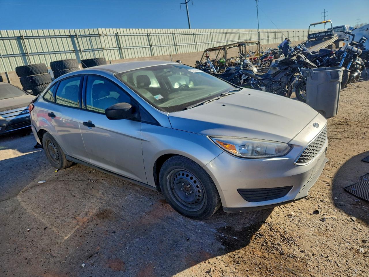 2018 FORD FOCUS S photo 4
