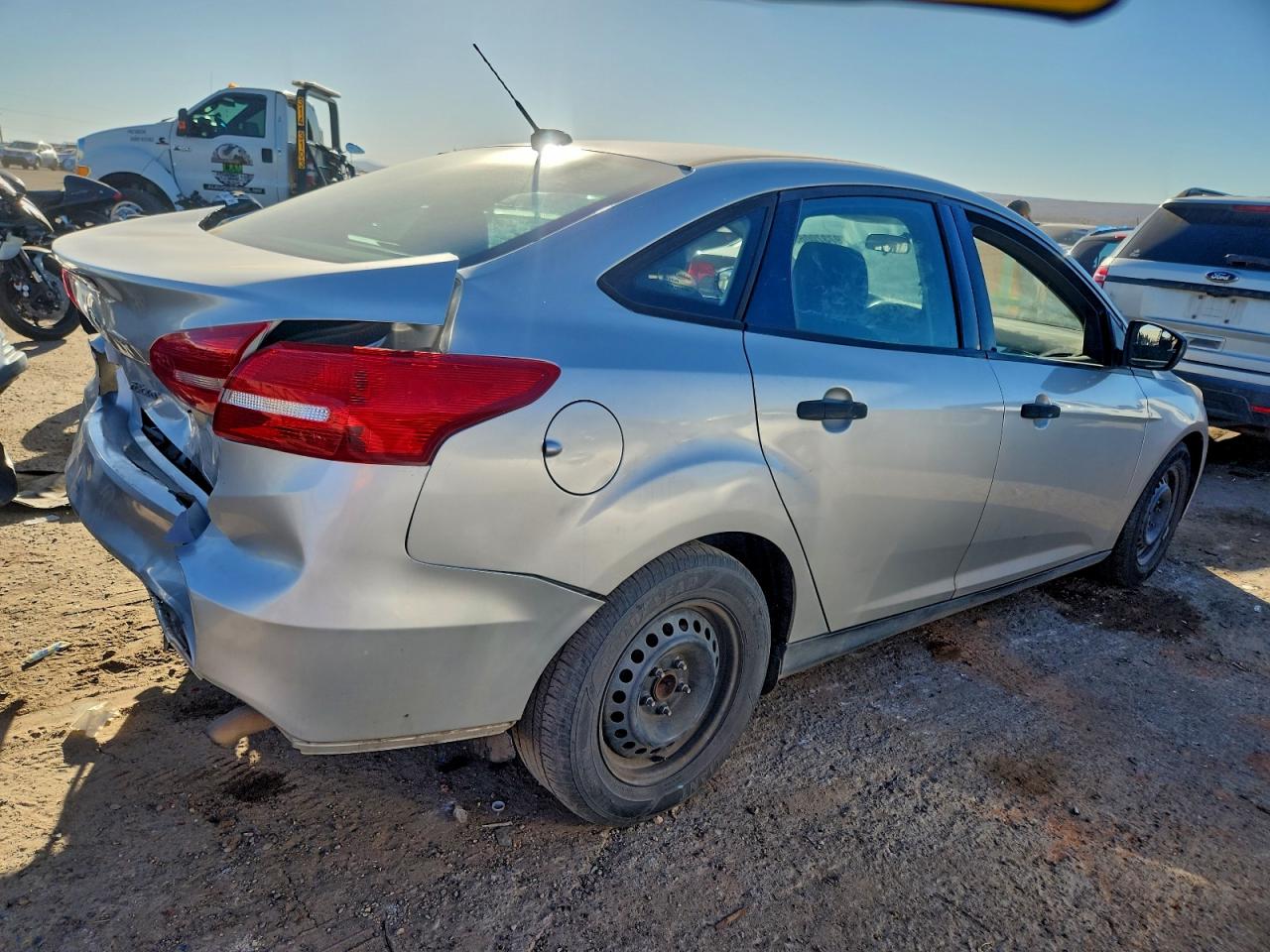 2018 FORD FOCUS S photo 3