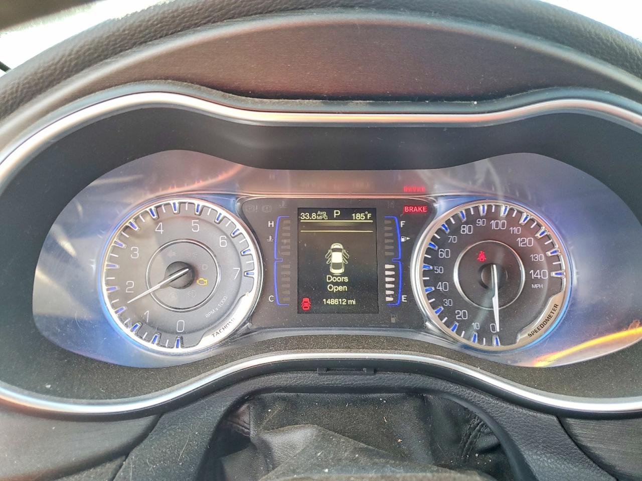 2016 CHRYSLER 200 LIMITED photo 9