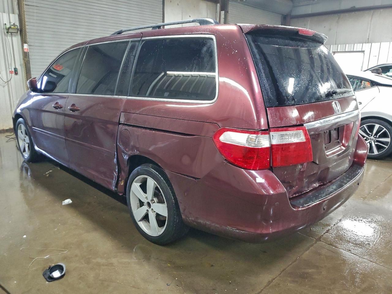 2007 HONDA ODYSSEY TOURING photo 3
